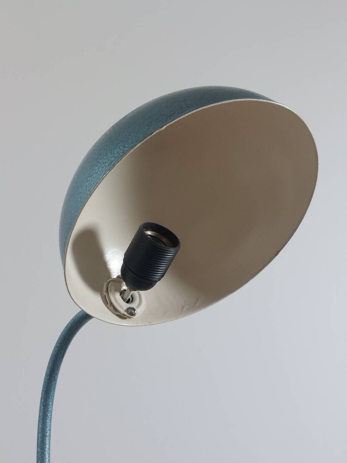 1940s Bauhaus-style workshop desk lamp by Gebrüder Cosack