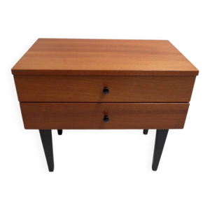 Commode du milieu du