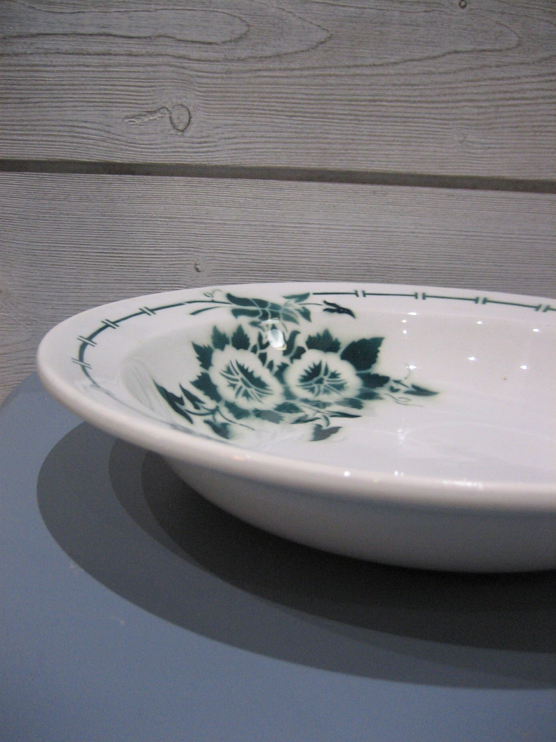 Ensemble plat et assiettes