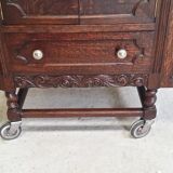 Oak rolling bar