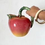 Apple slurry pitcher