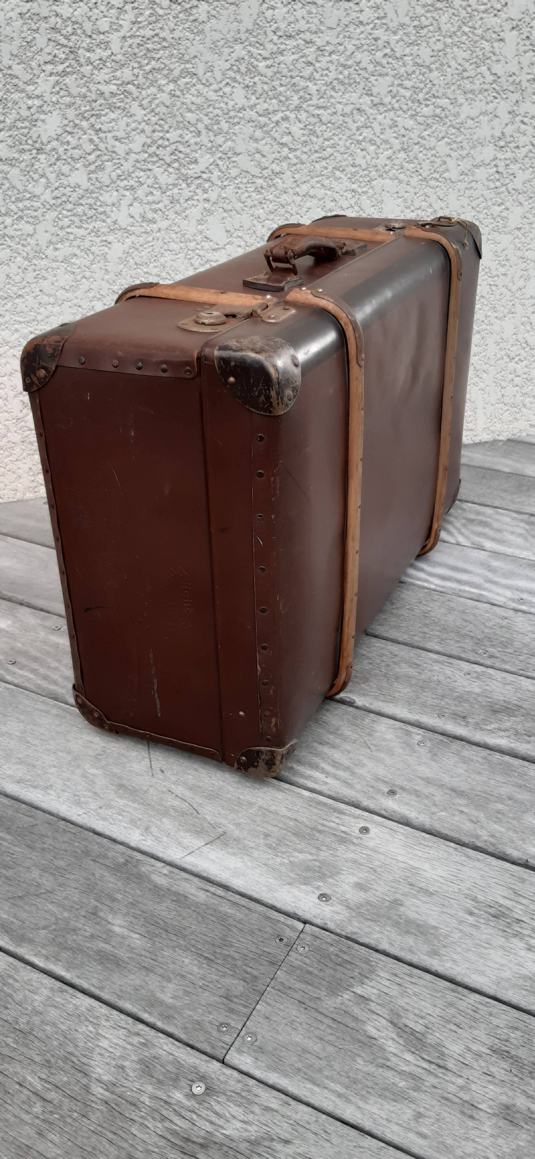 Large suitcase 1940s