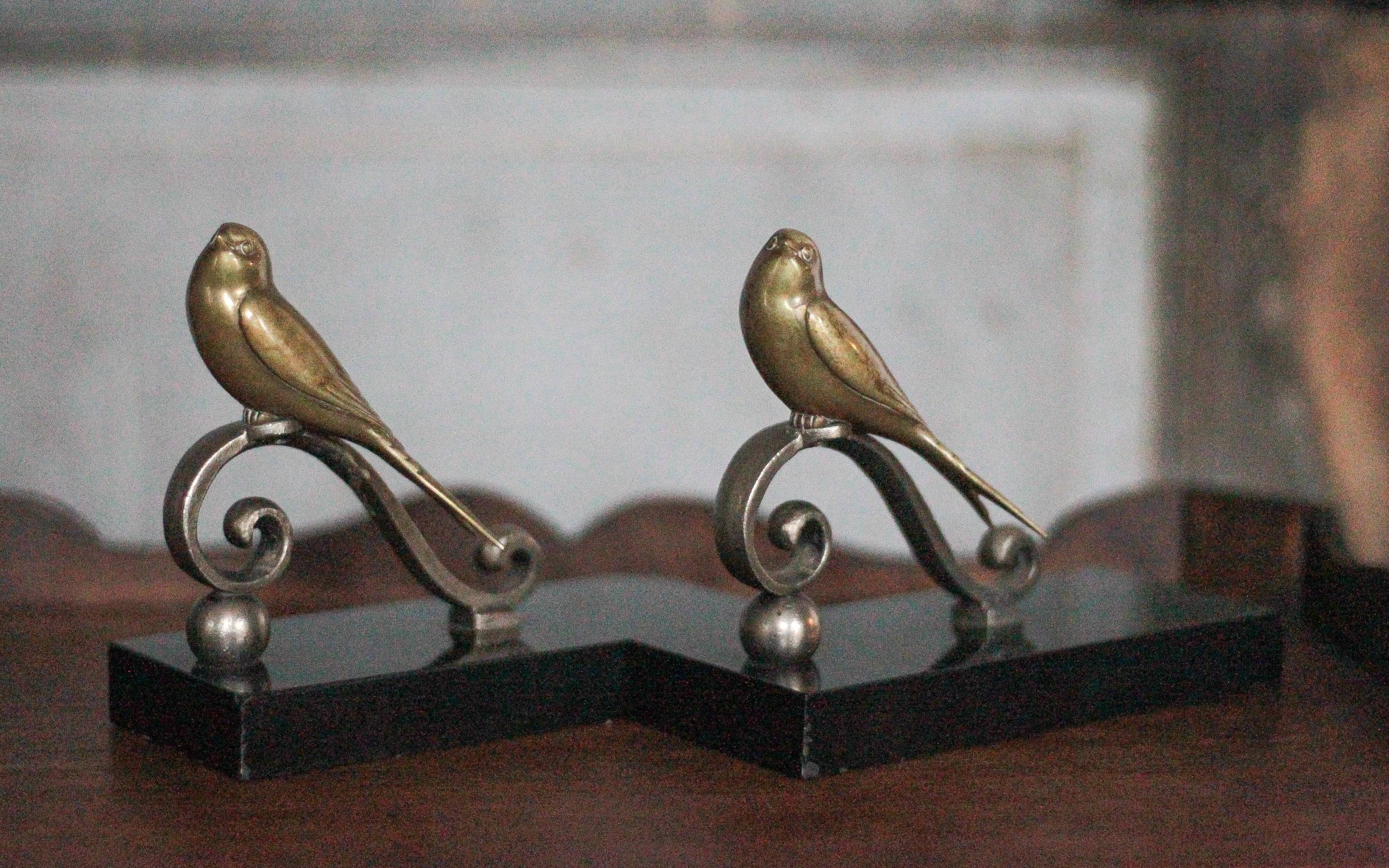 Serre-livres vintage, oiseau laiton socle marbre noir, animaux laiton