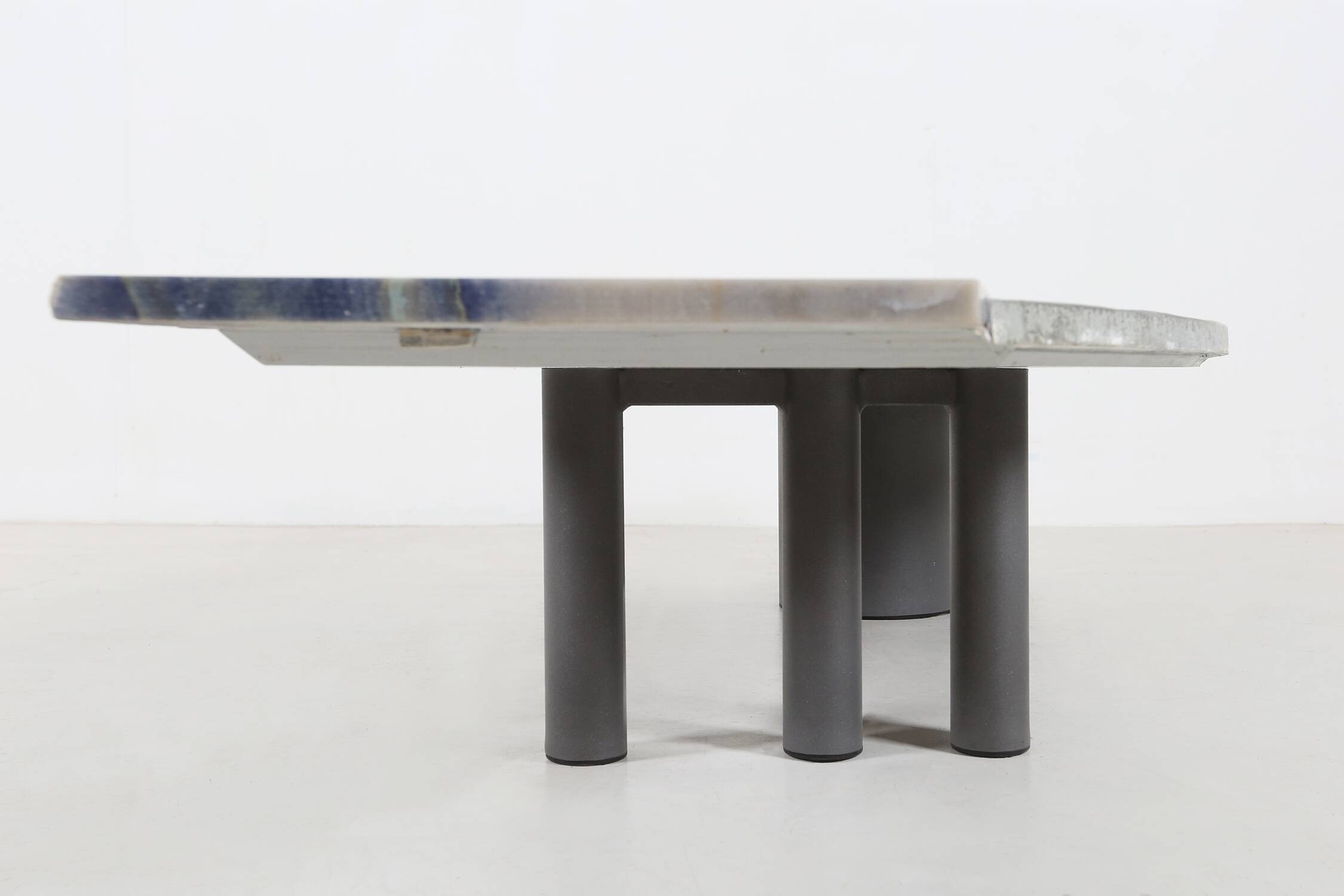 Sculptural Pia Manu coffee table in marble and stone, Belgium 1970s