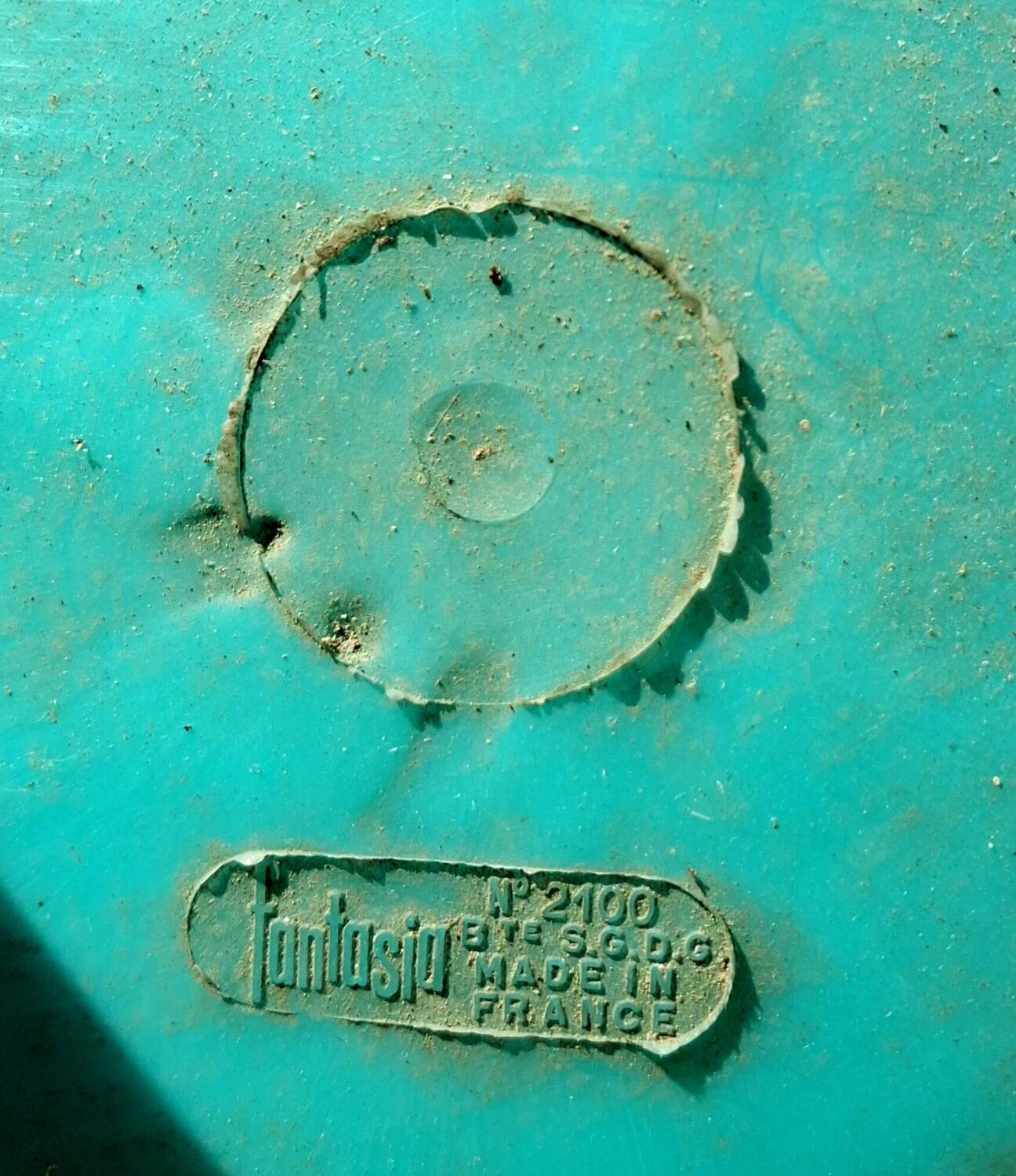 Authentic vintage seventies Fantasia armchair made in France.