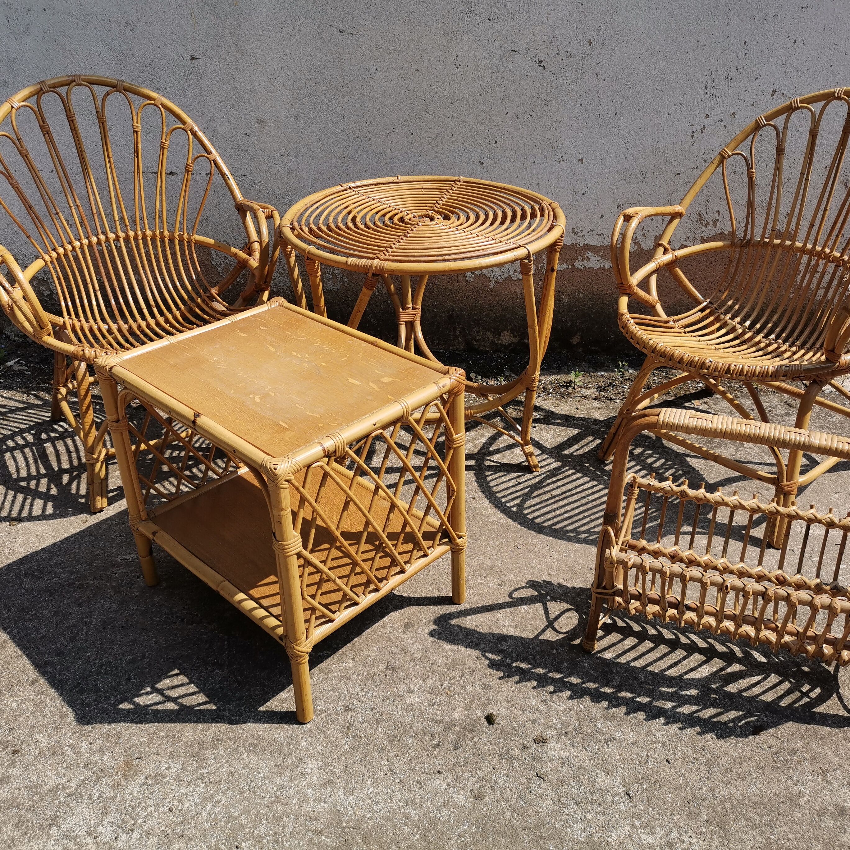 Rattan lounge from the 60s and 70s