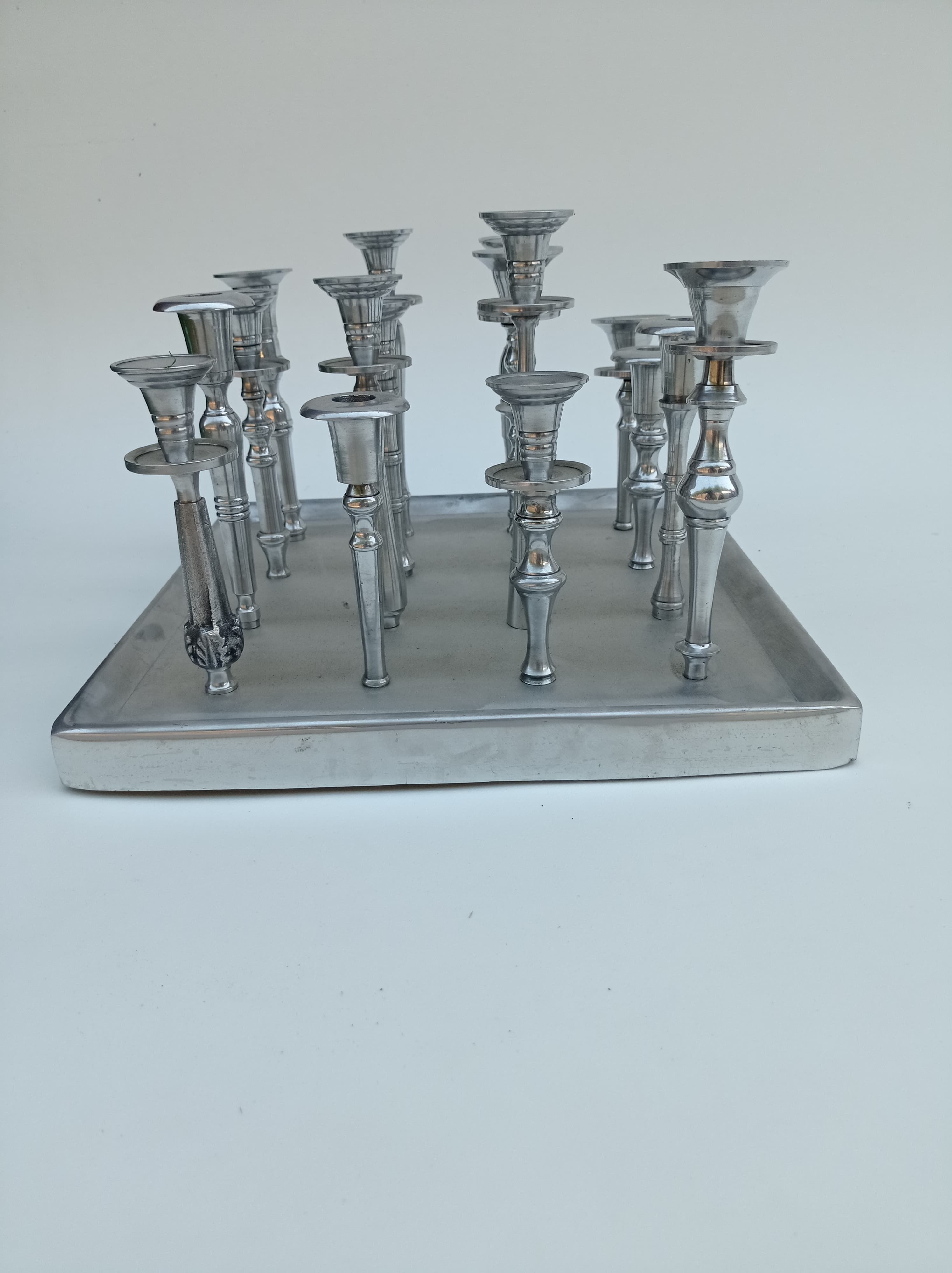 Chandelier en métal pour 16 bougies années 1980