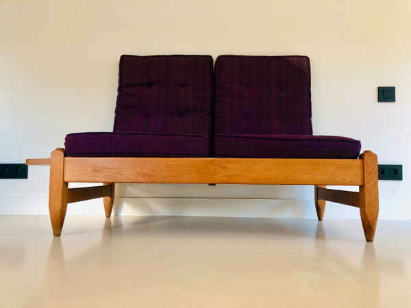 Banquette en chêne de Guillerme et Chambron pour ''Votre maison'', France années 60