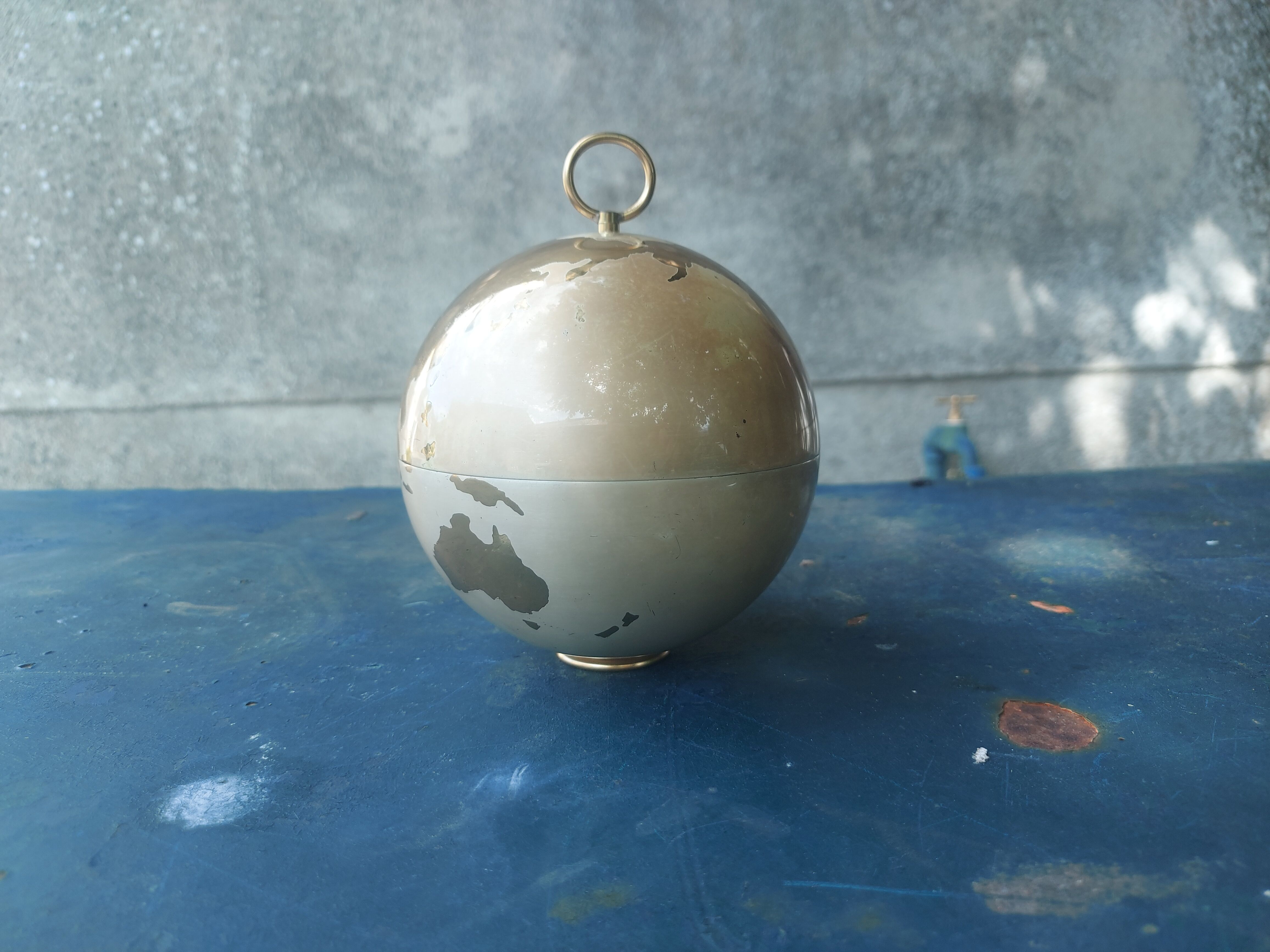 Vintage cigarette holder 70'S , Mappemonde