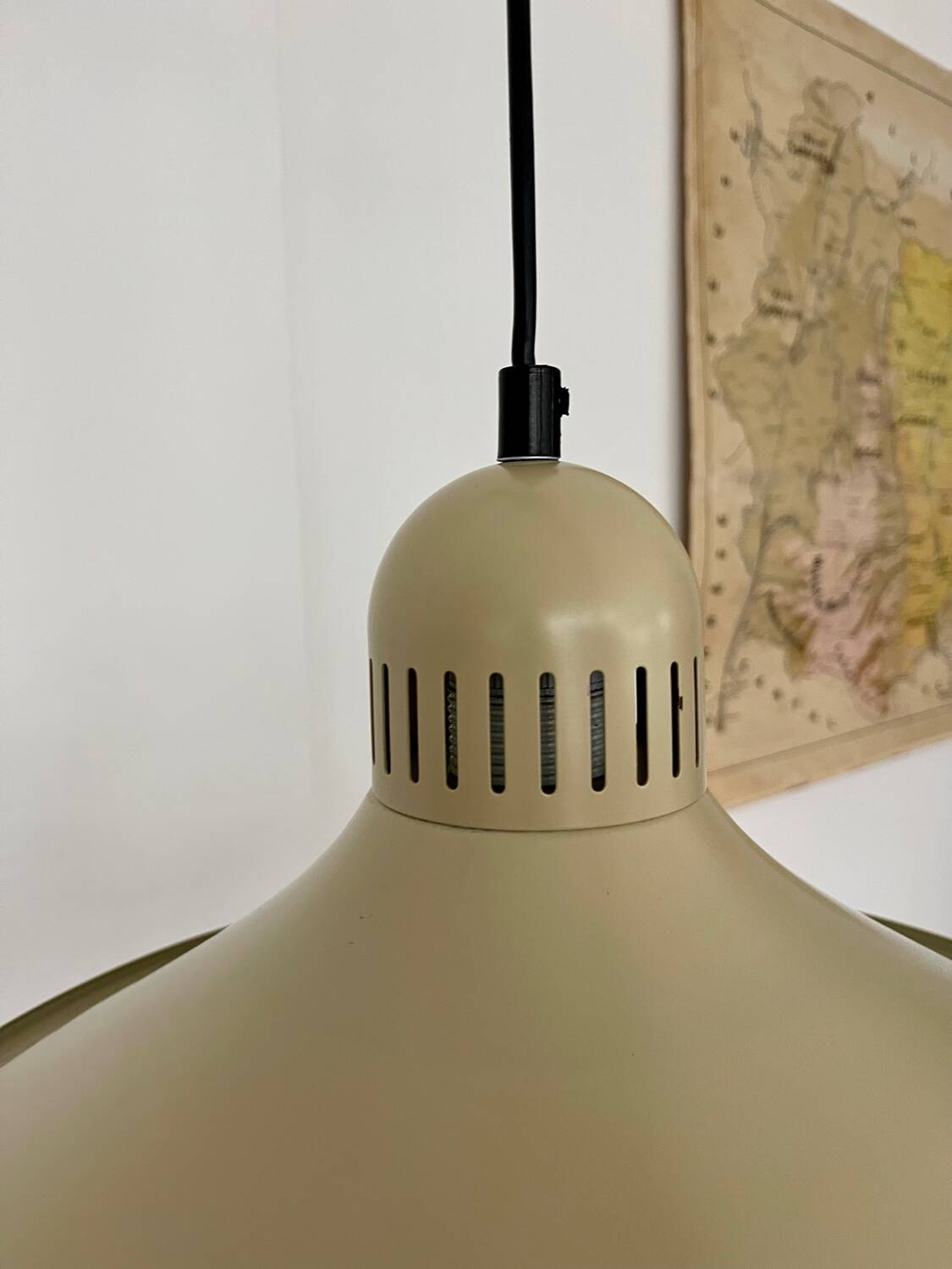 Suspension métal vintage coloris crème écru