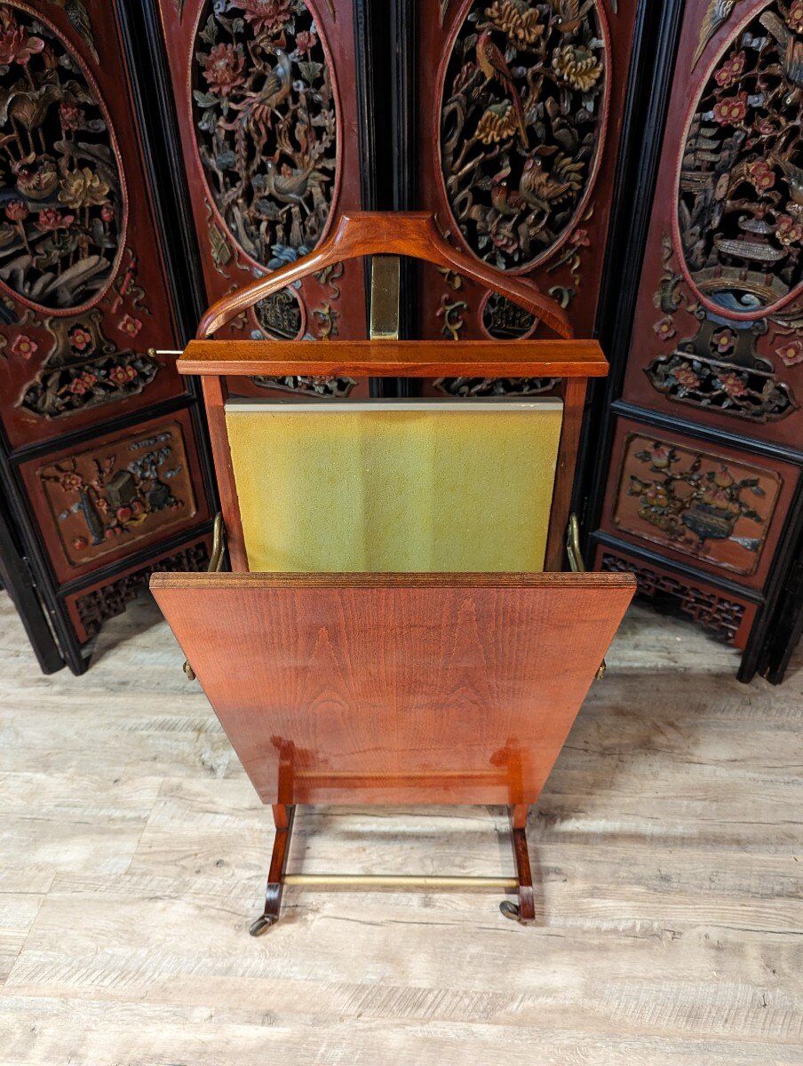 Italian valet in light mahogany