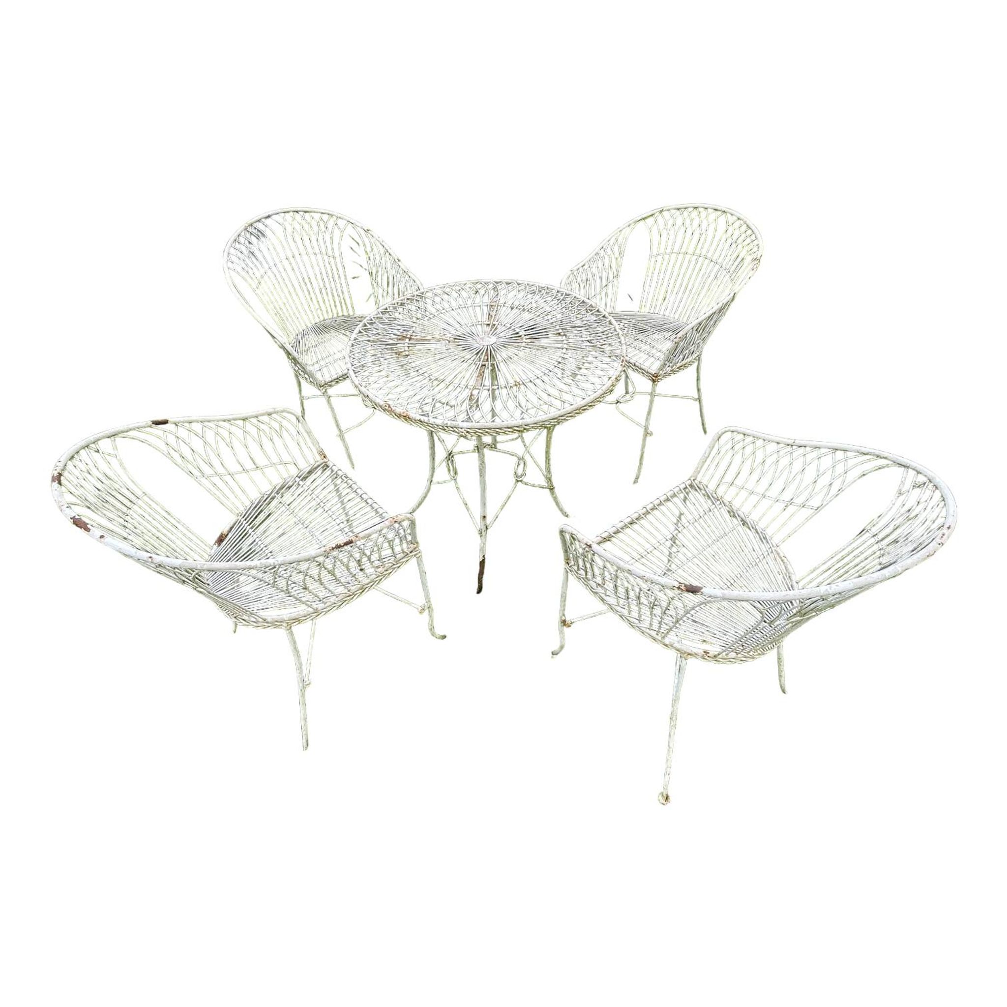 Italian garden furniture, vintage furniture, table and 4 wrought iron chairs