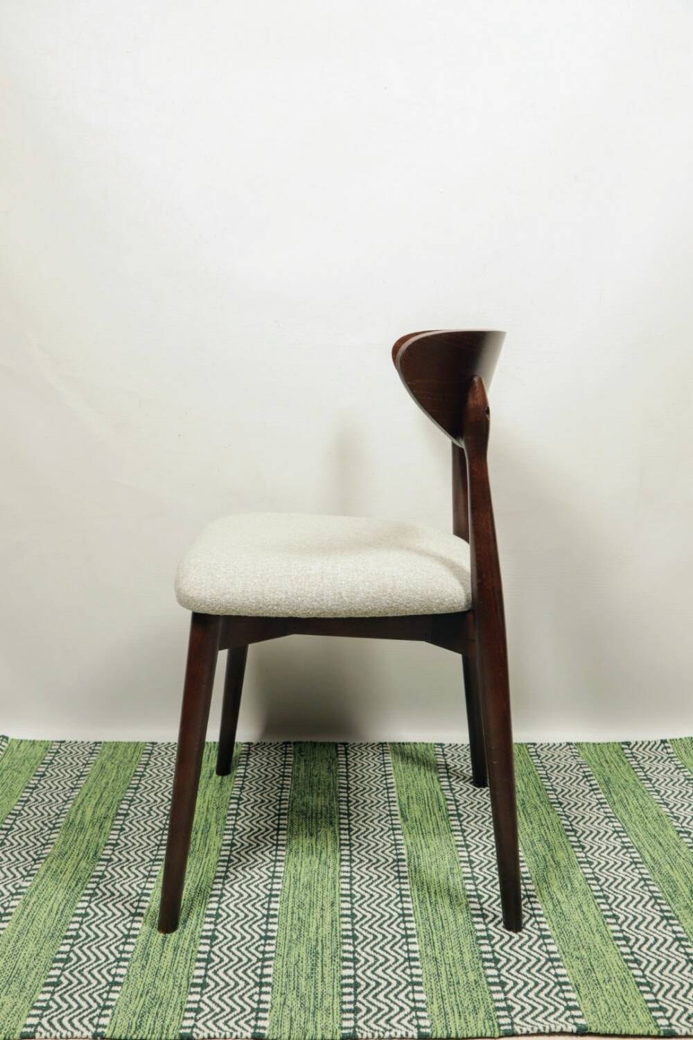 Scandinavian dining chair