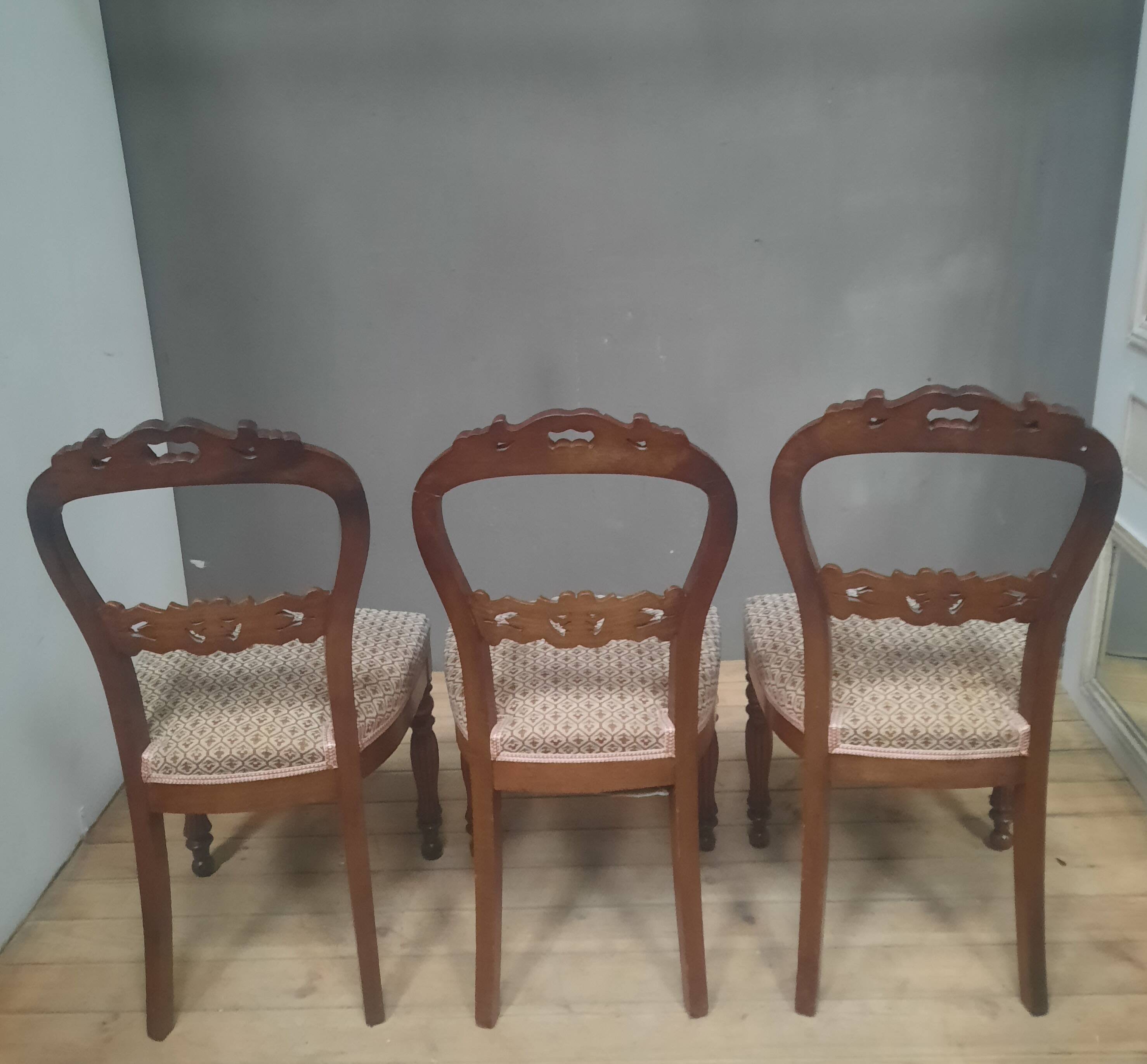 3 chaises Napoléon III  en acajou