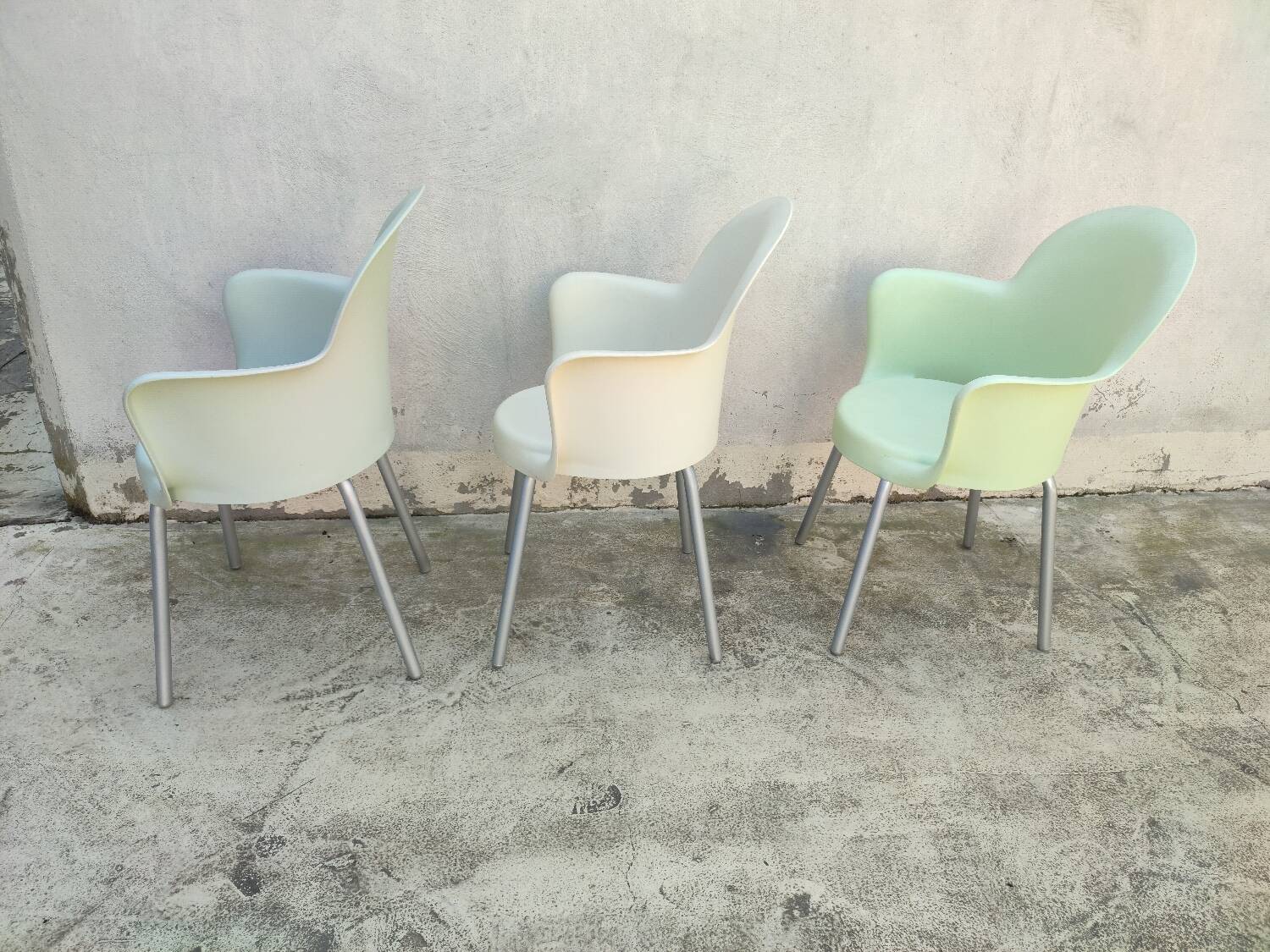 3 Sintesi designer armchairs, gogo model
