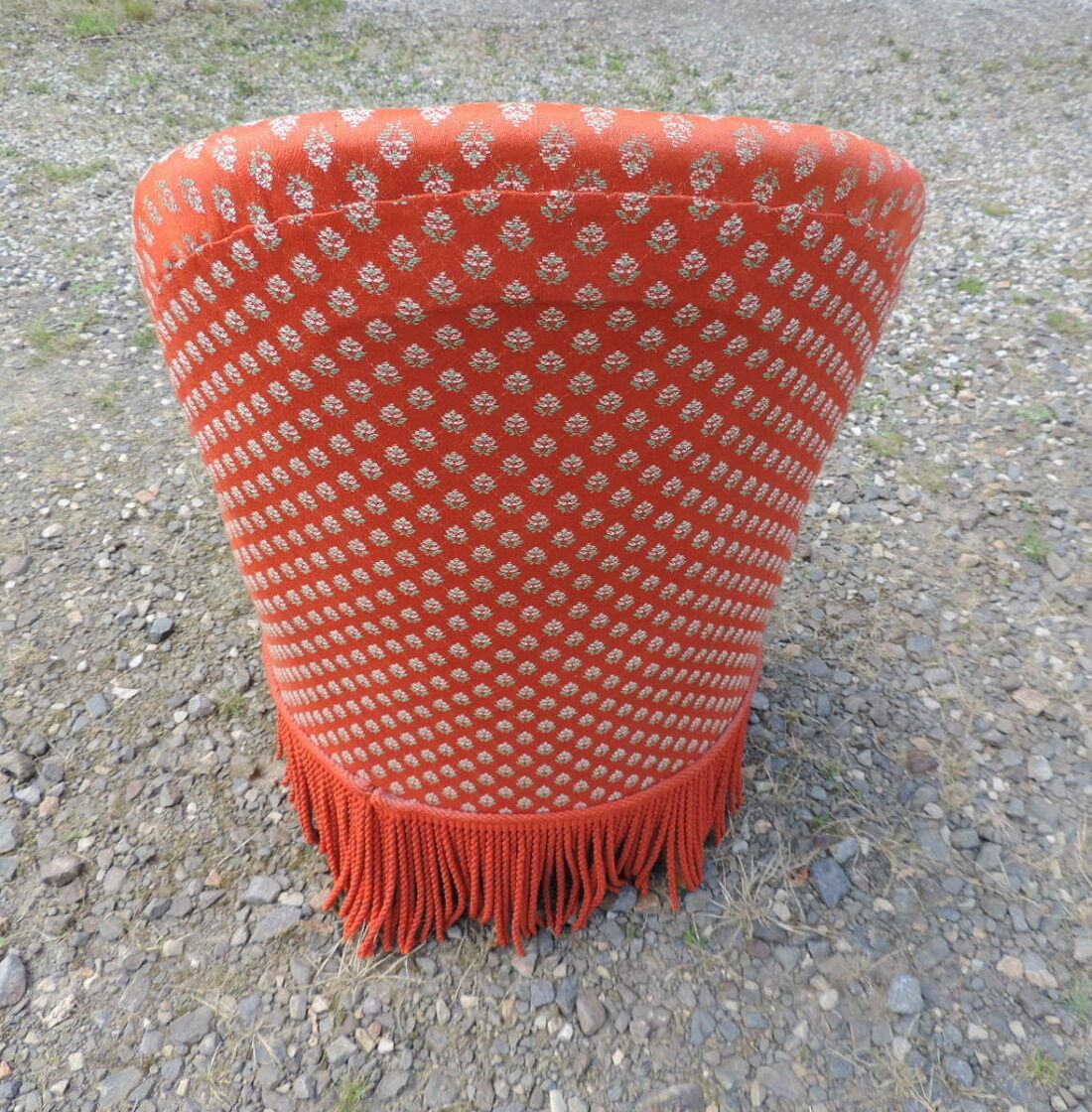 Vintage toad armchair