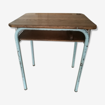 School writing desk