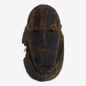 Old Dogon mask from Mali in wood. African mask. Early 20th century