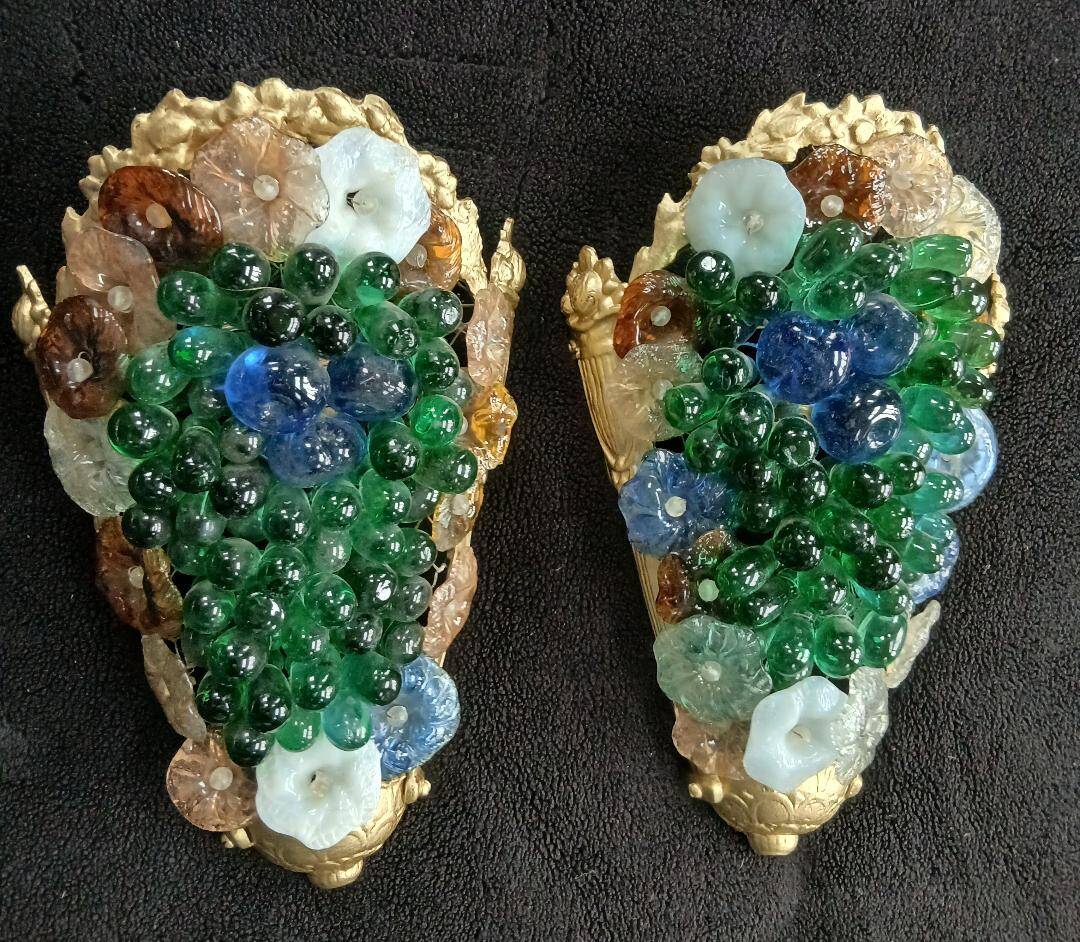 Murano wall sconces – coloured grape glass, bronze anemone