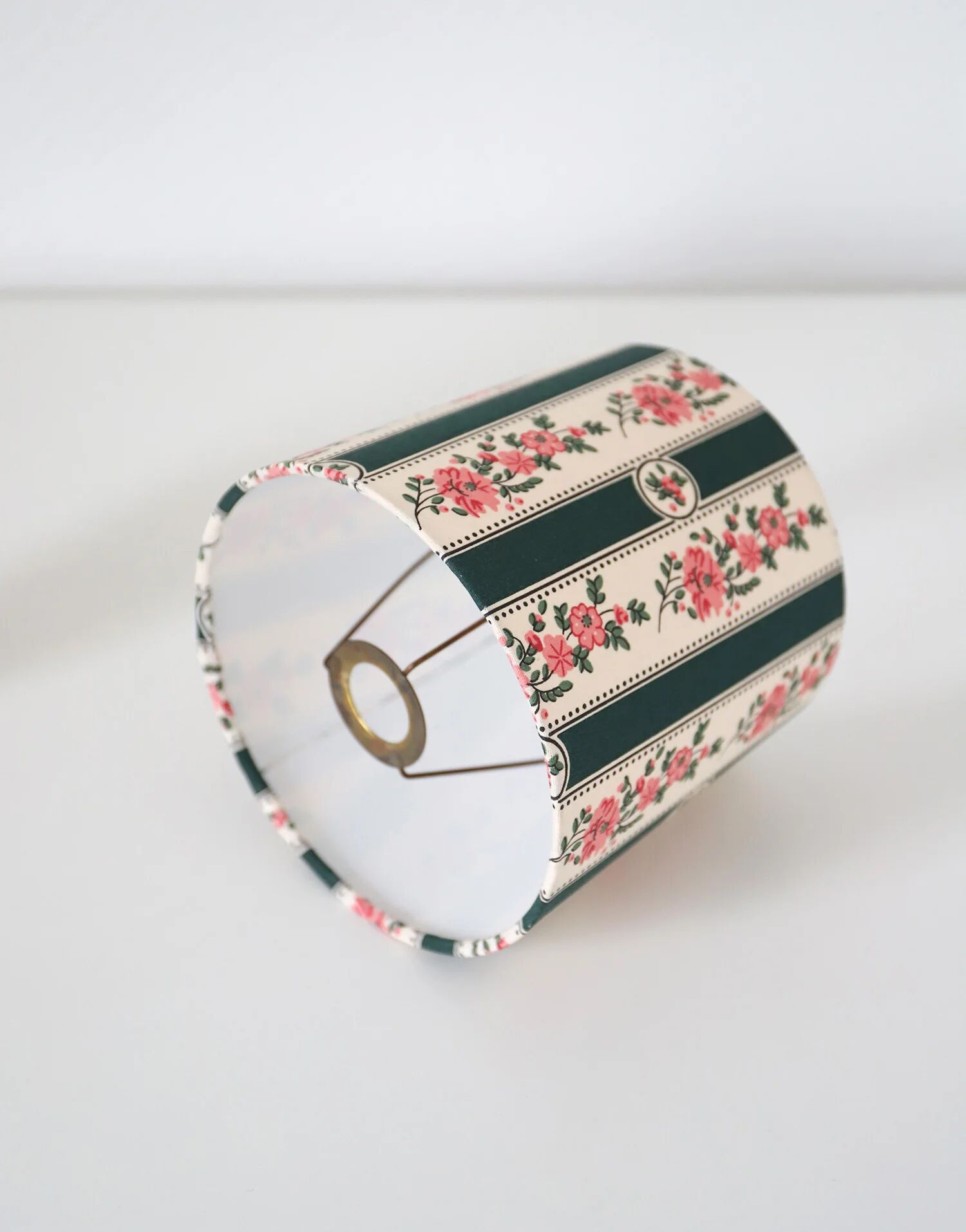 Small recycled vintage lamp — porcelain base, floral shade