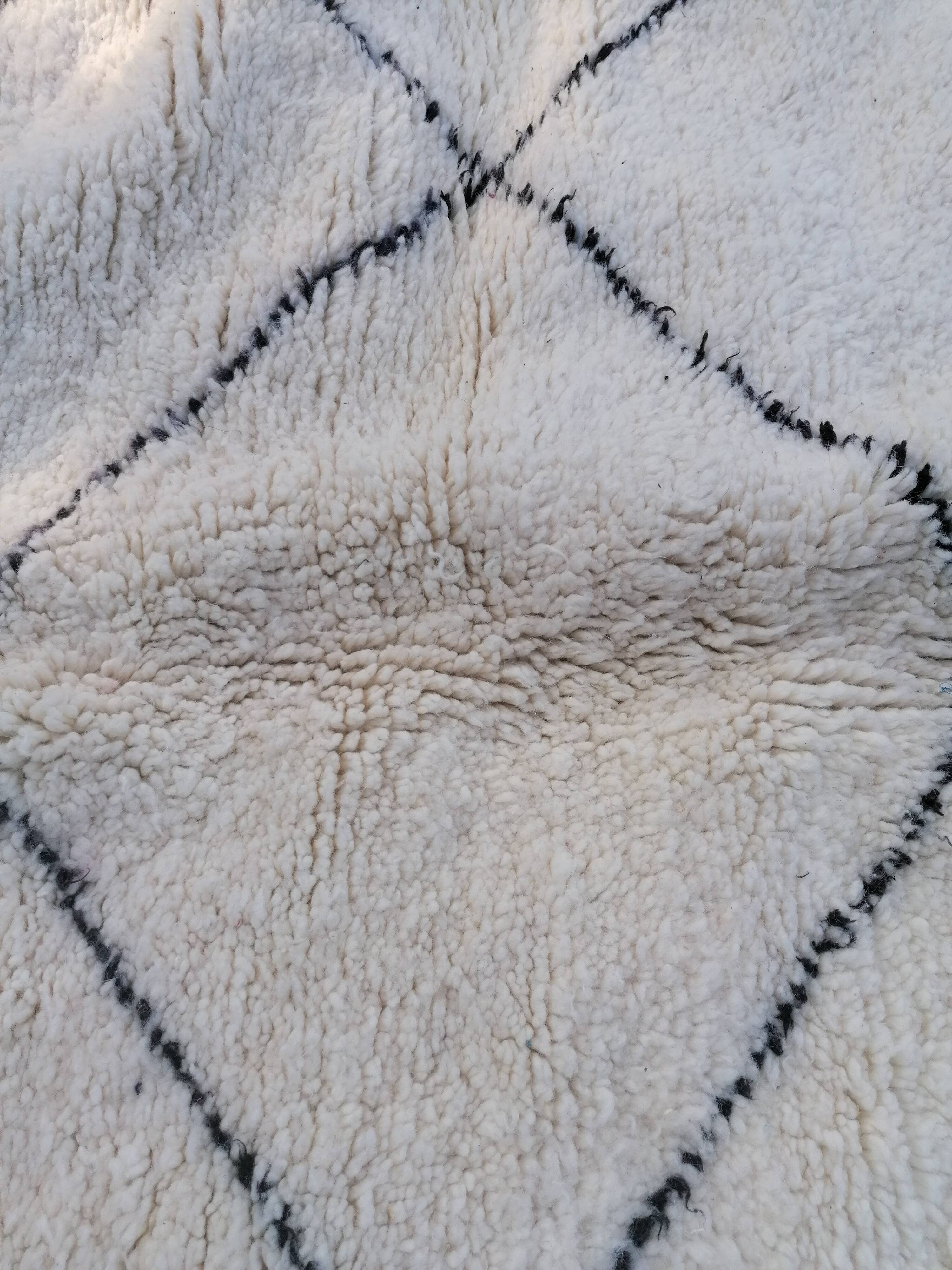 Berber carpet - 220 x 147cm