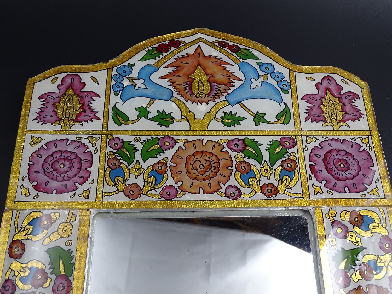 Miroir iranien en verre et peinture sous verre