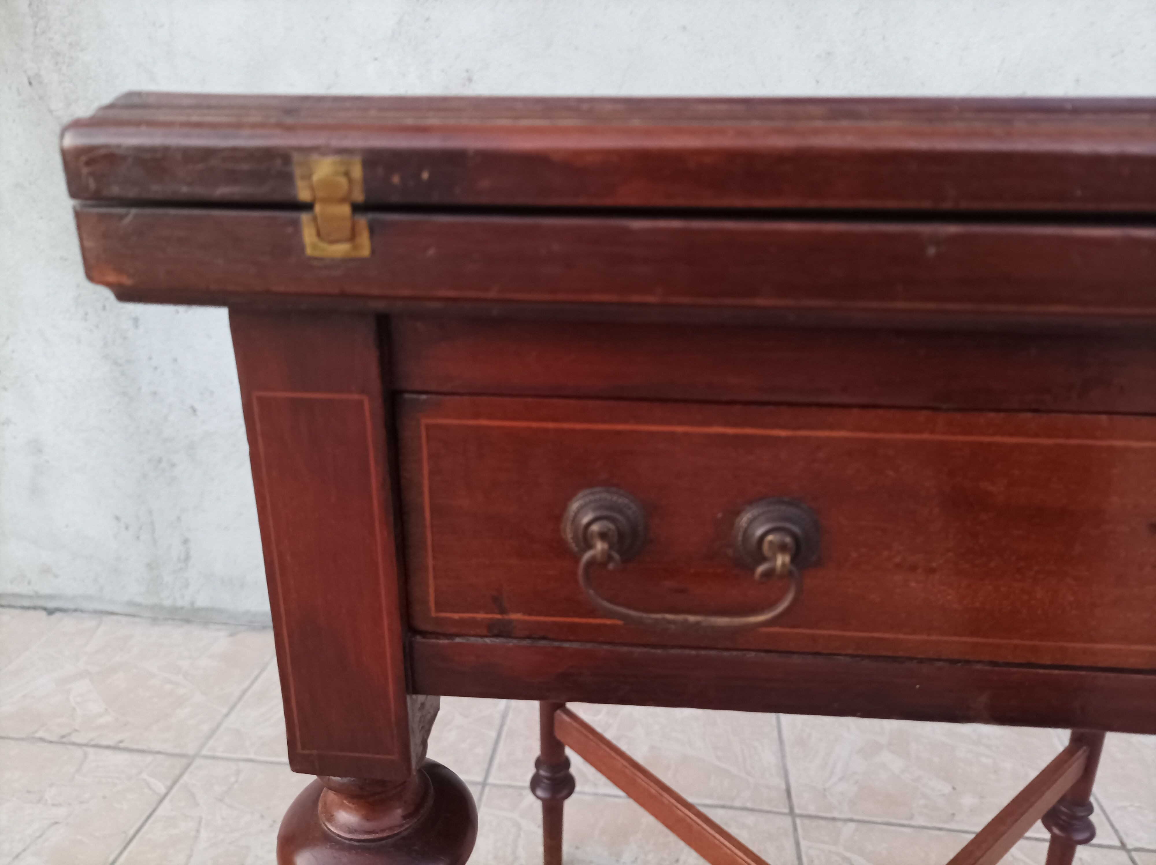 Game table in mahogany late 19th