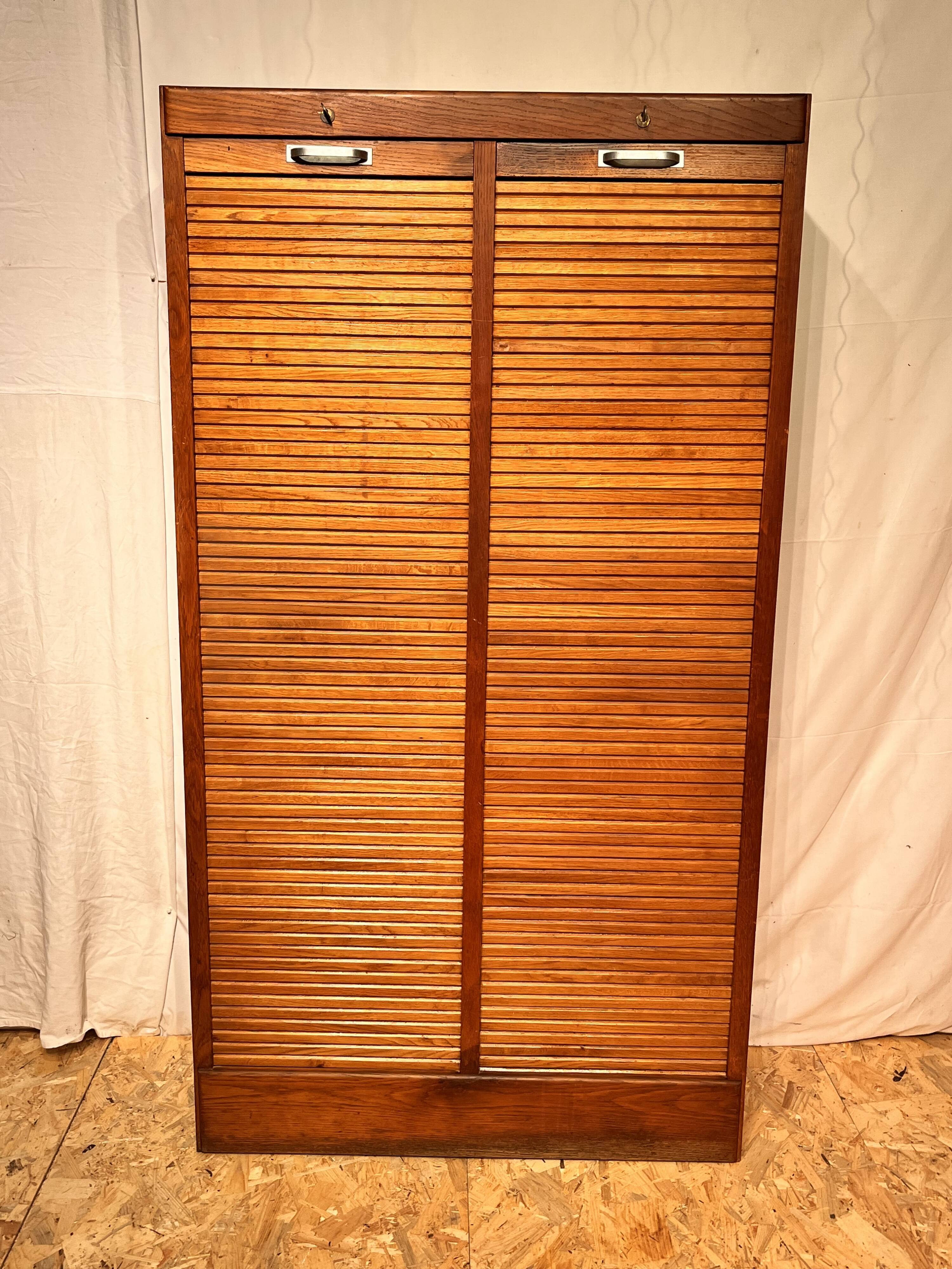 Vintage curtain binder 1960