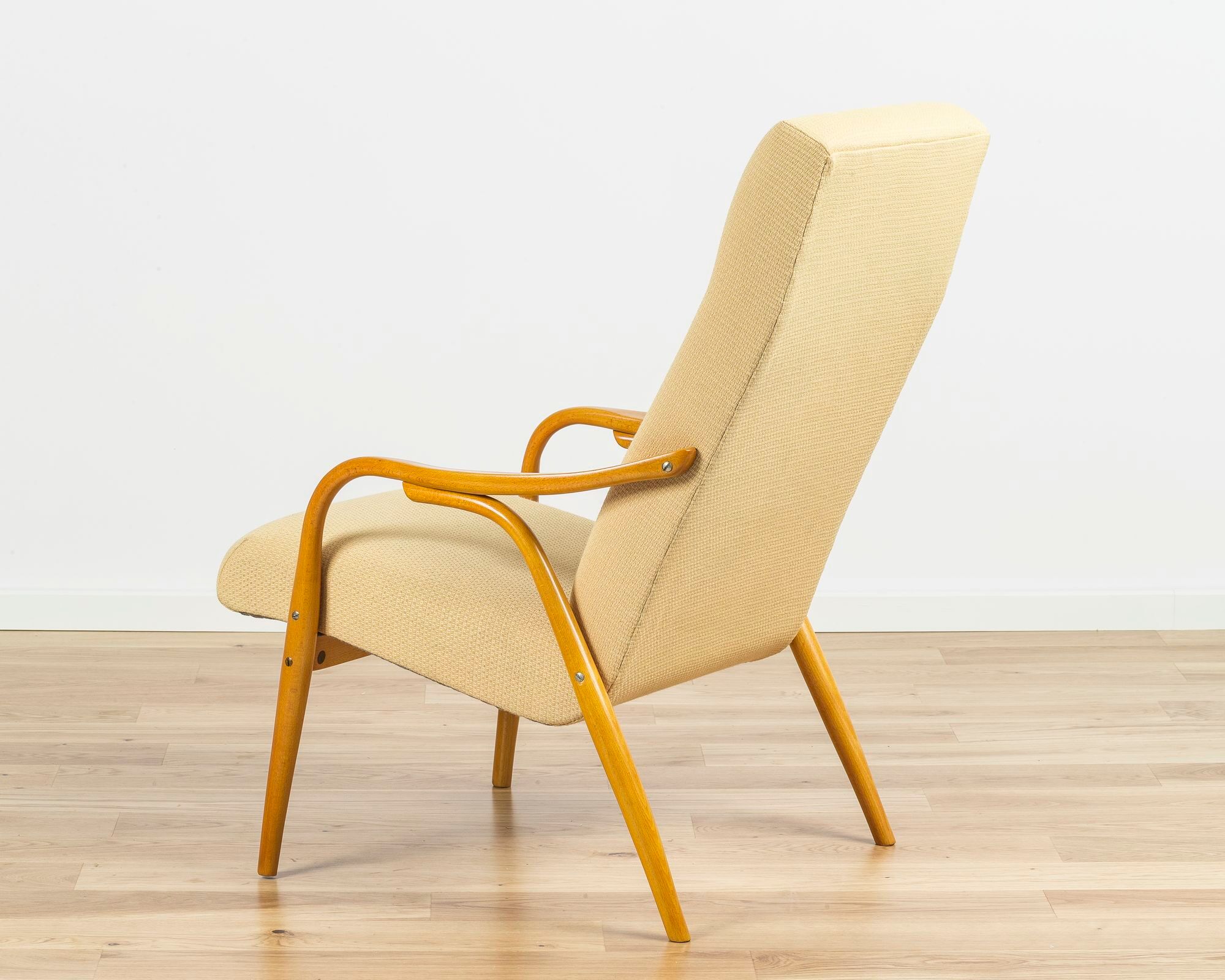 Fauteuil Ton 947, années 50