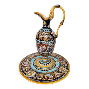 Aiguière et son bassin