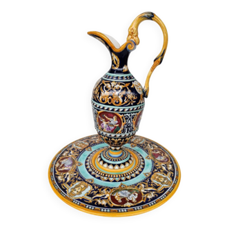Ewer and its basin, in Gien earthenware, Renaissance model, 20th century.
