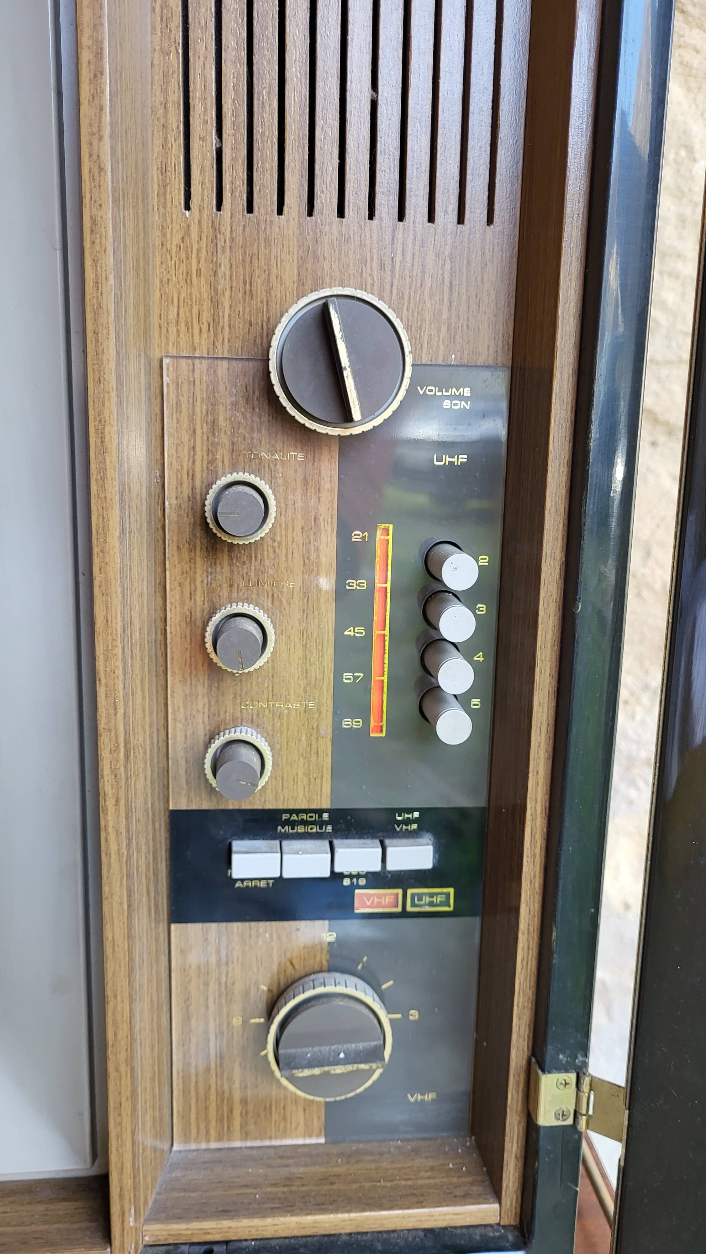 Vintage television & its furniture