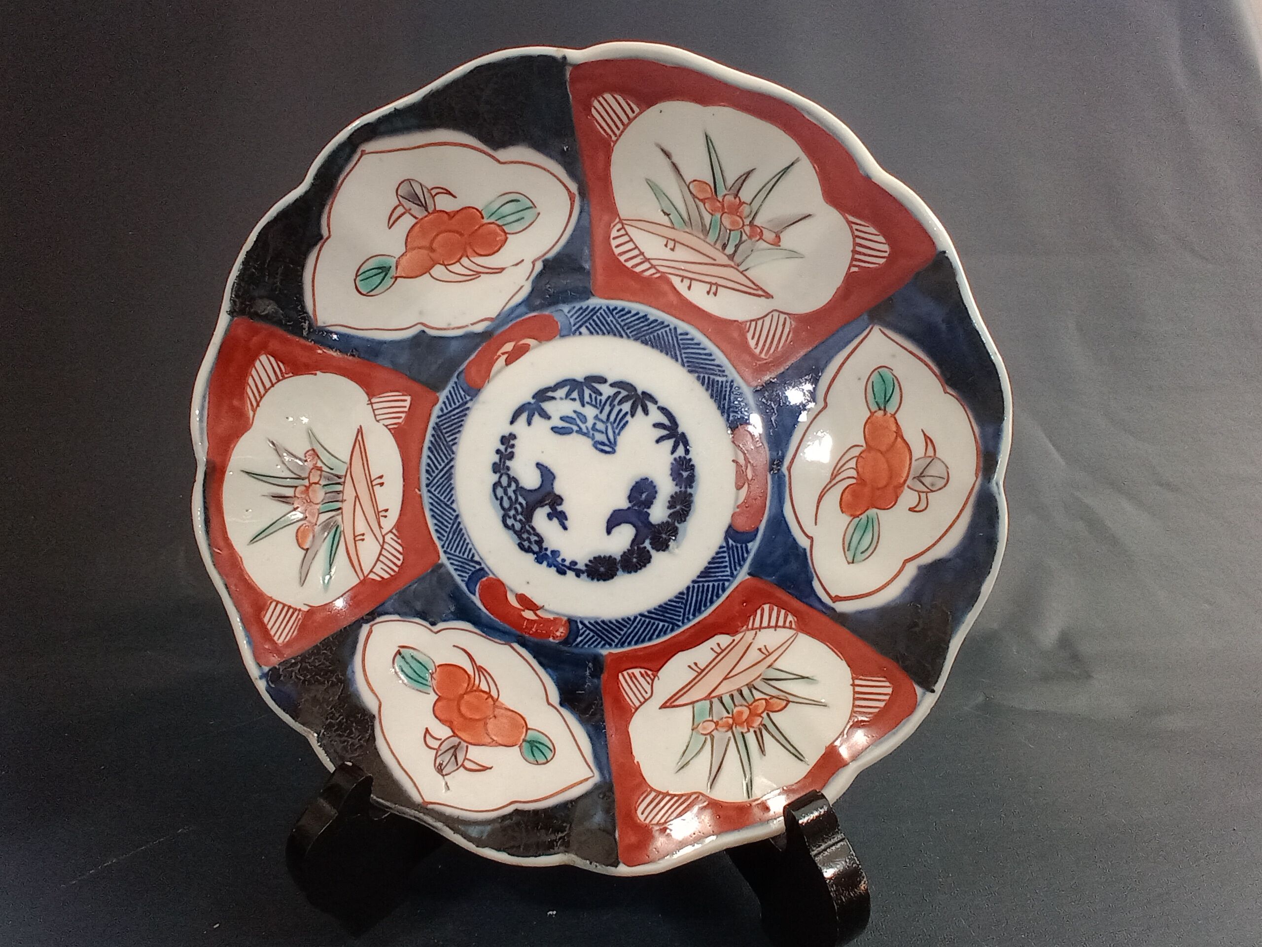 Pair of porcelain plates Imari
