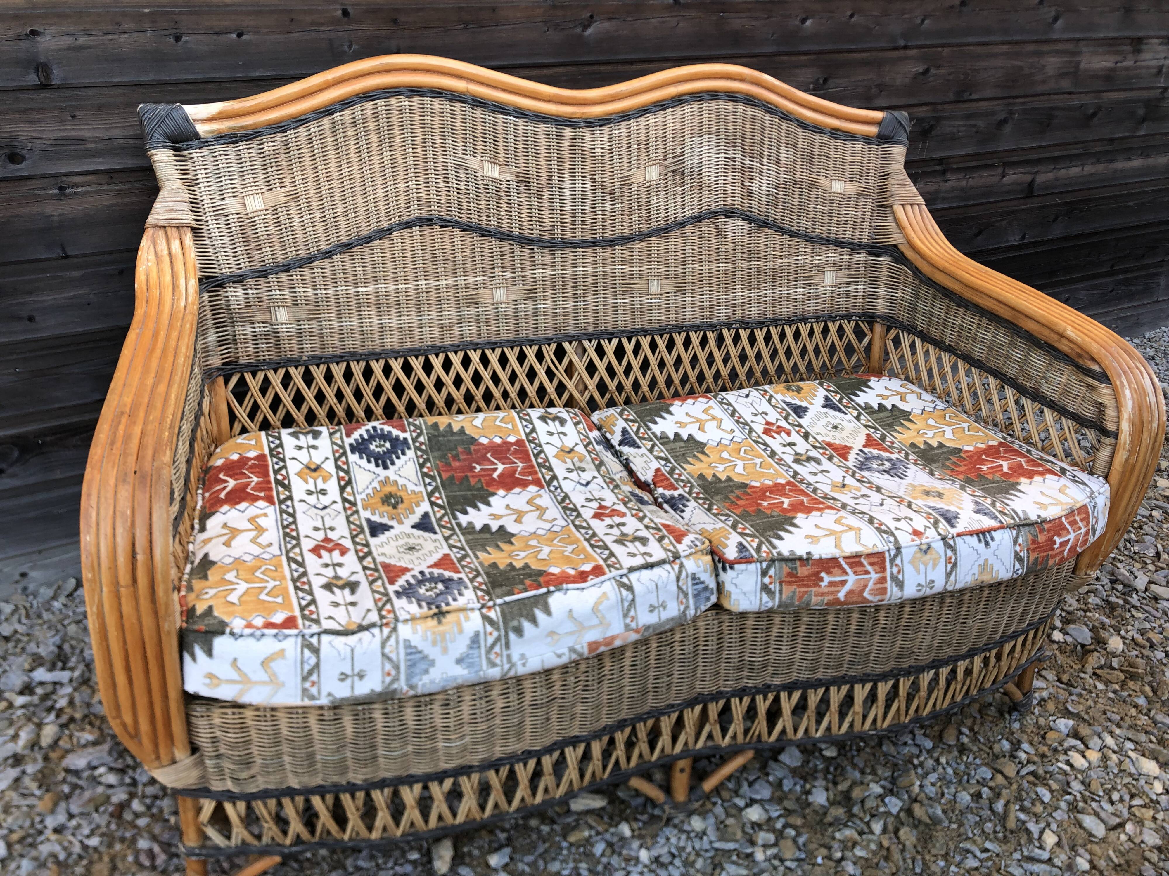 2-seater rattan sofa