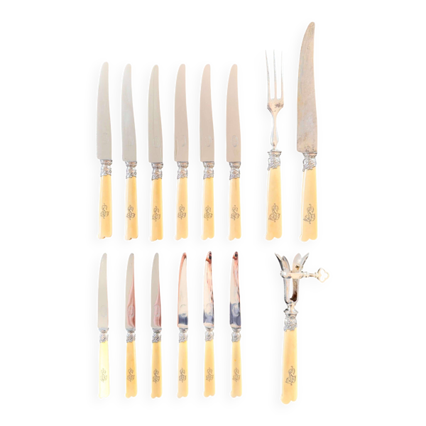 12 couteaux et service à gigot Robert Linzeler pour Jules Piault Paris