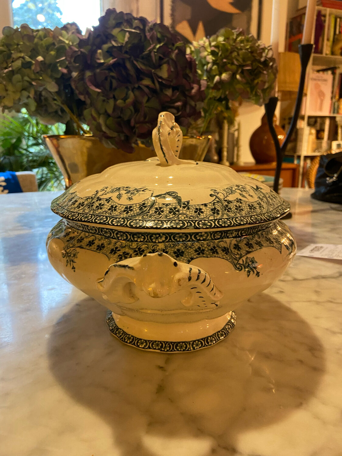 Soupière Terre de Fer vintage