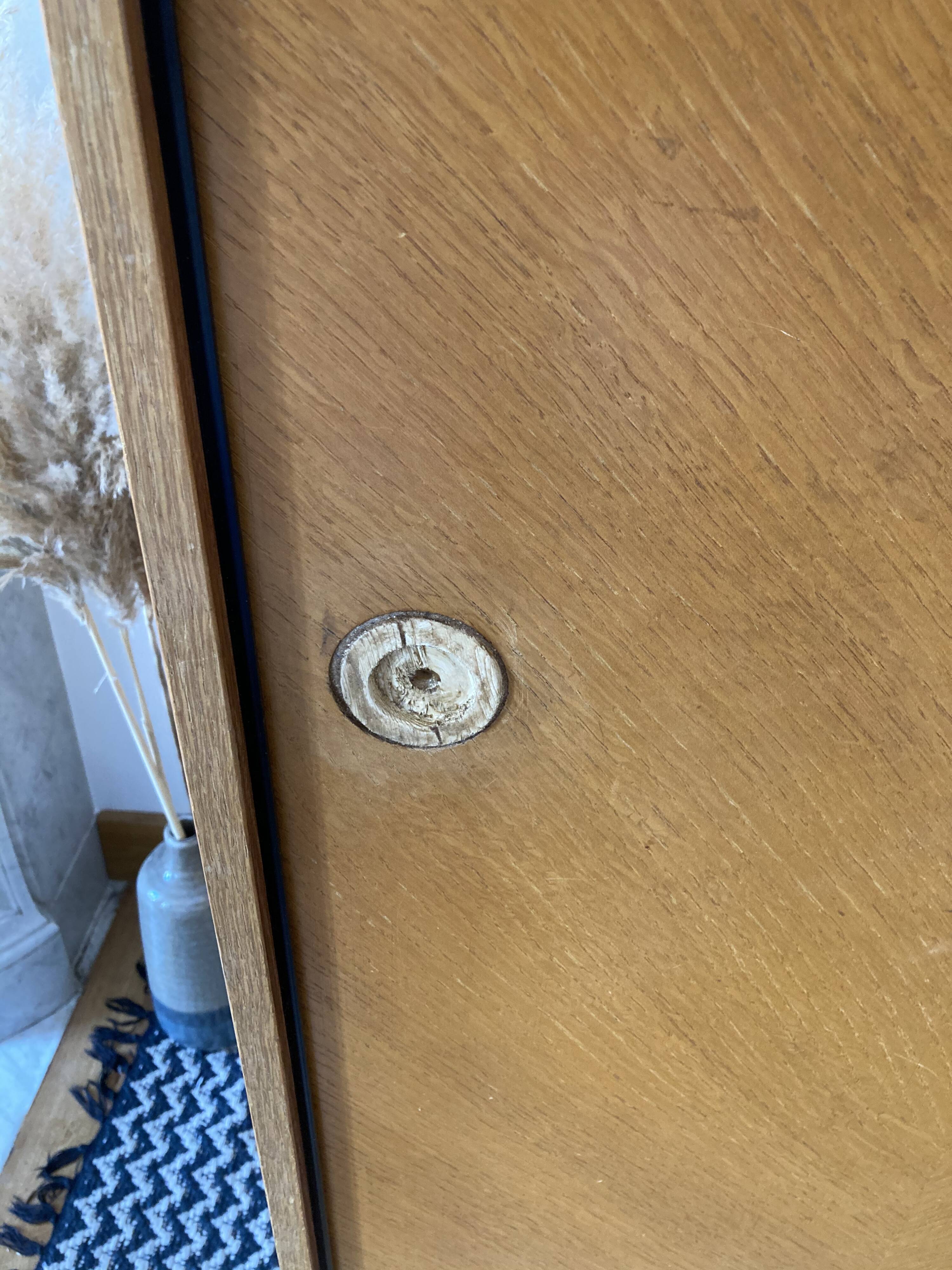 Wardrobe sliding doors compass feet