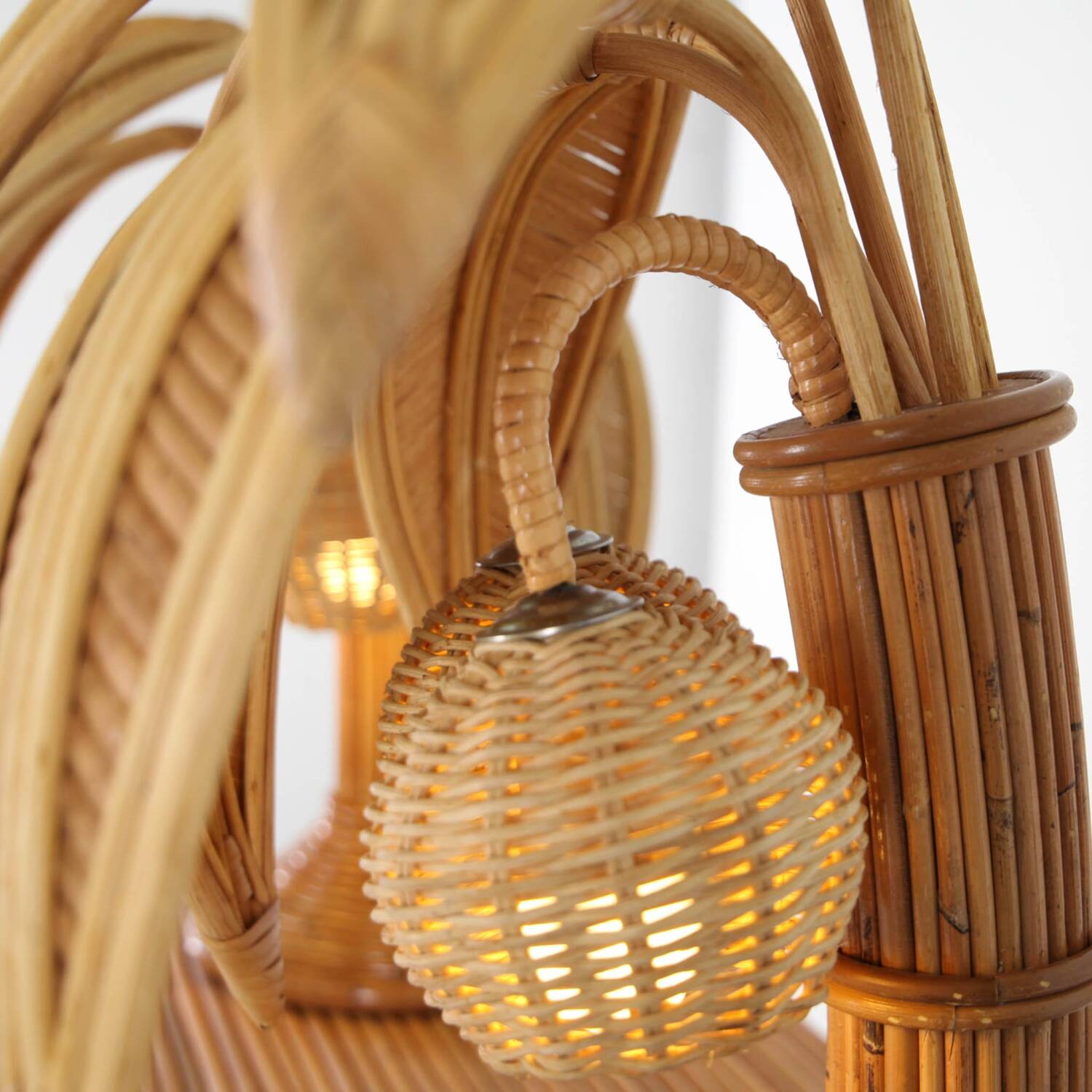 Paire de lampes «palmier» en rotin