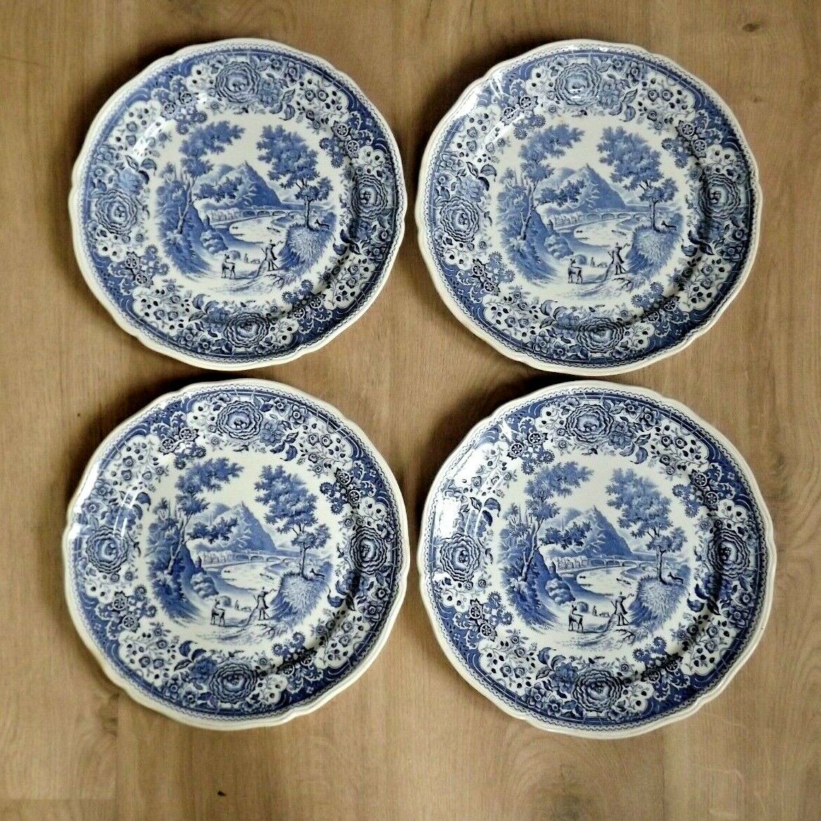 Villeroy And Boch Blue And White Pottery Burgenland Design 4 Dinner Plates 3511