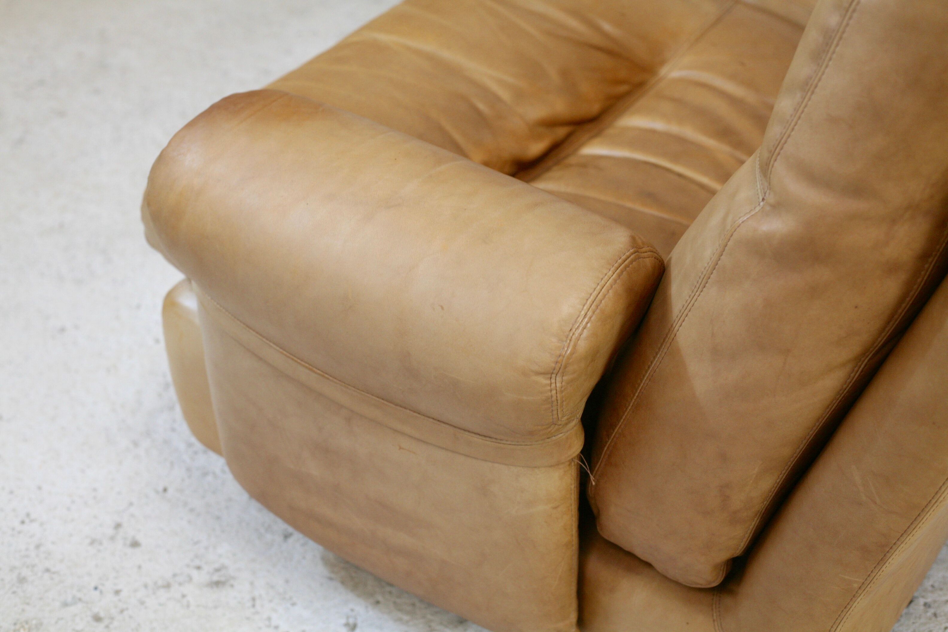 Leather sofa, Albany model, late 70's, Roset edition