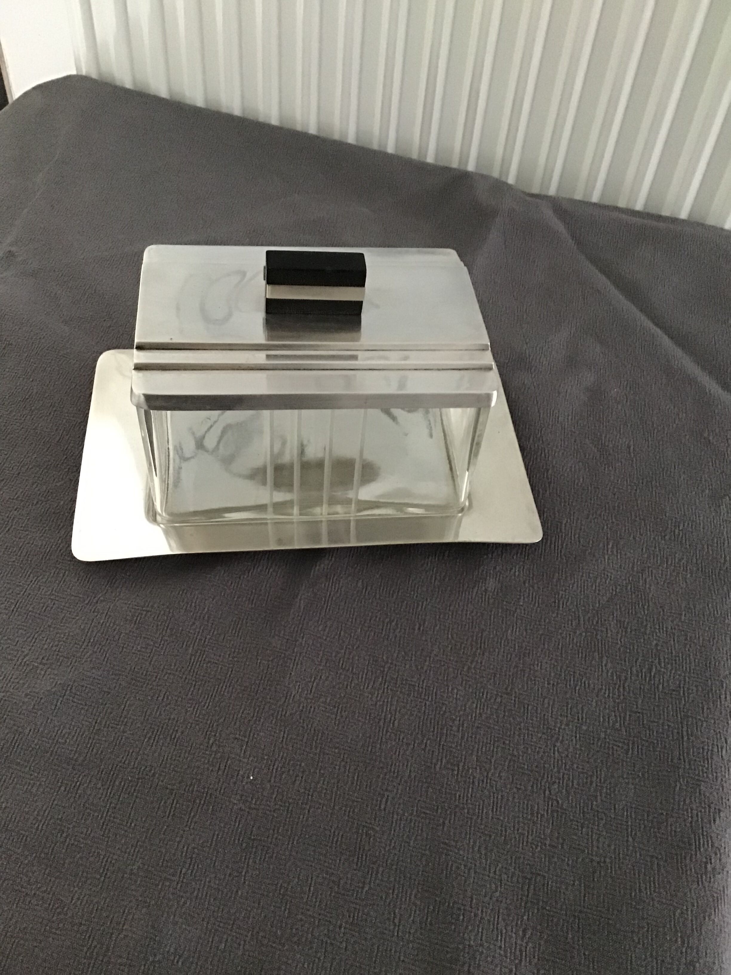 Silver art deco cookie or candy box