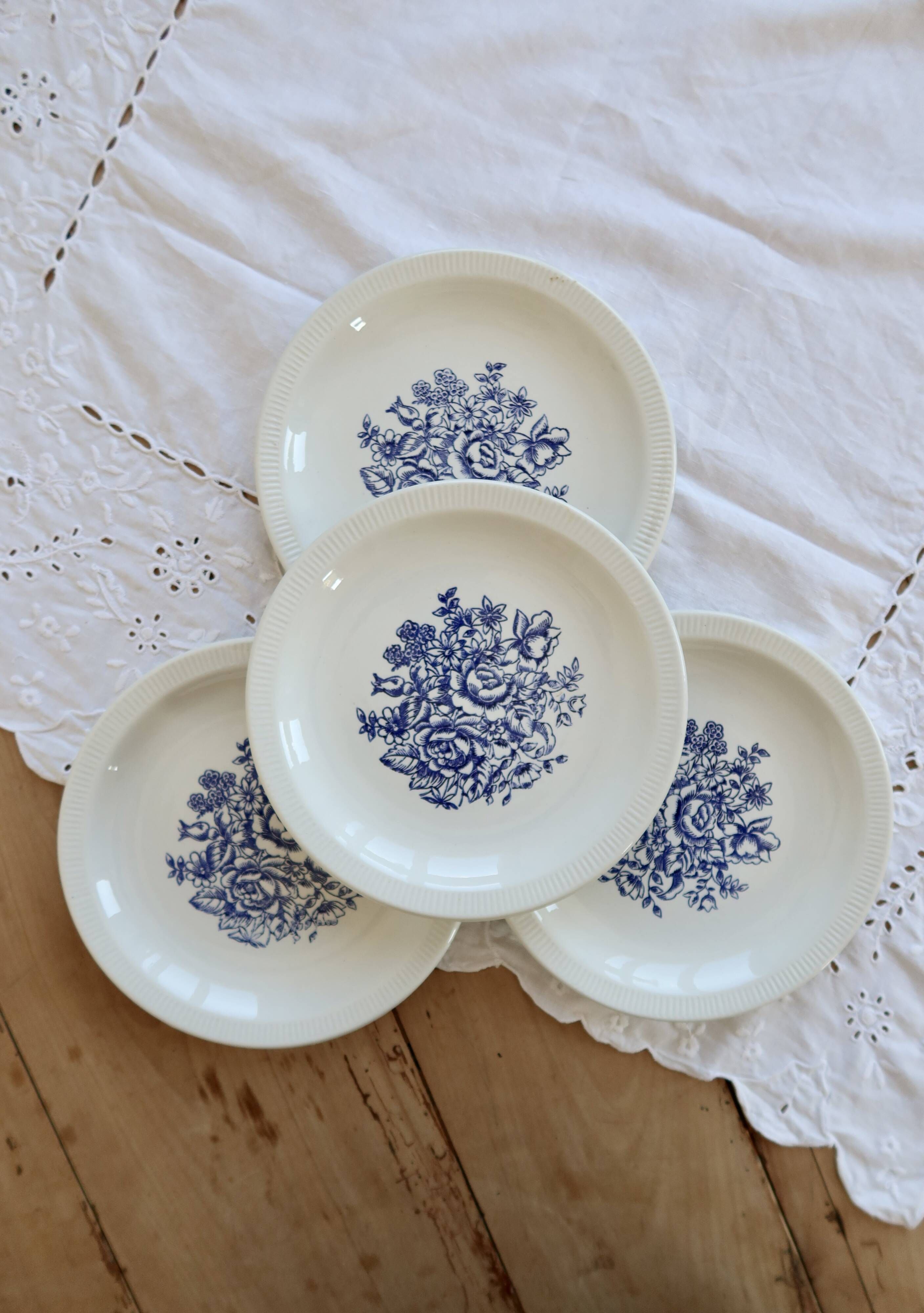 4 vintage porcelain dessert plates – Blue floral bouquet decoration