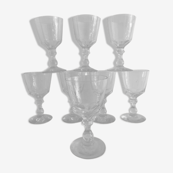 8 old glasses, blown, wine, on foot, in cut crystal Baccarat, XIXth