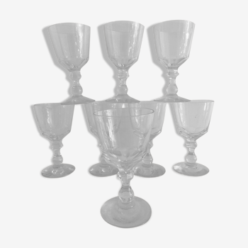 8 verres anciens, soufflés, à vin, à pied, en cristal taillé Baccarat, XIXème