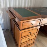 Minister Louis-Philippe's desk in solid cherry wood and leather.