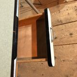 Formica table and its two chairs