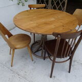 Tulip footing round table