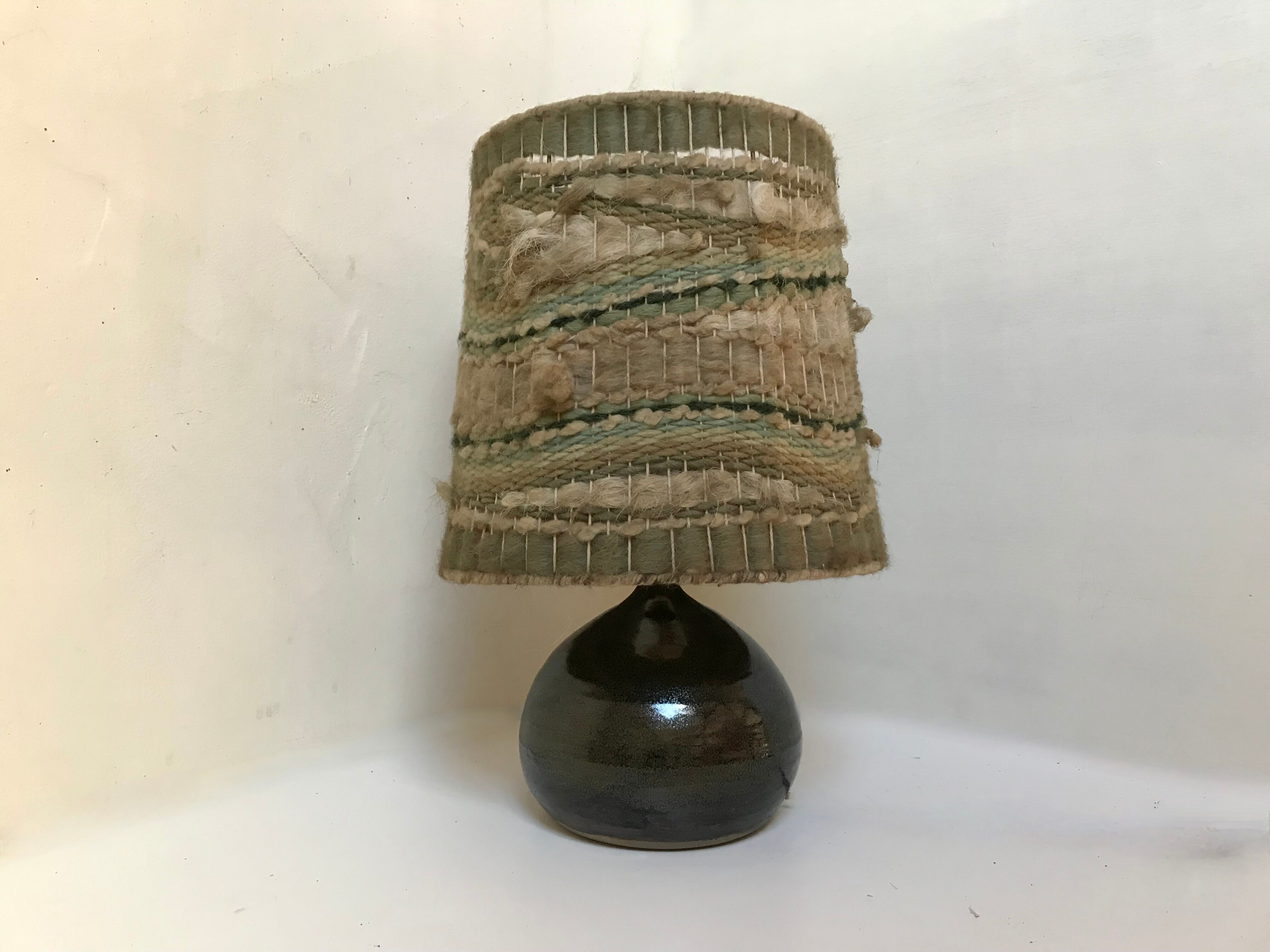 Stoneware lamp with its wool lampshade
