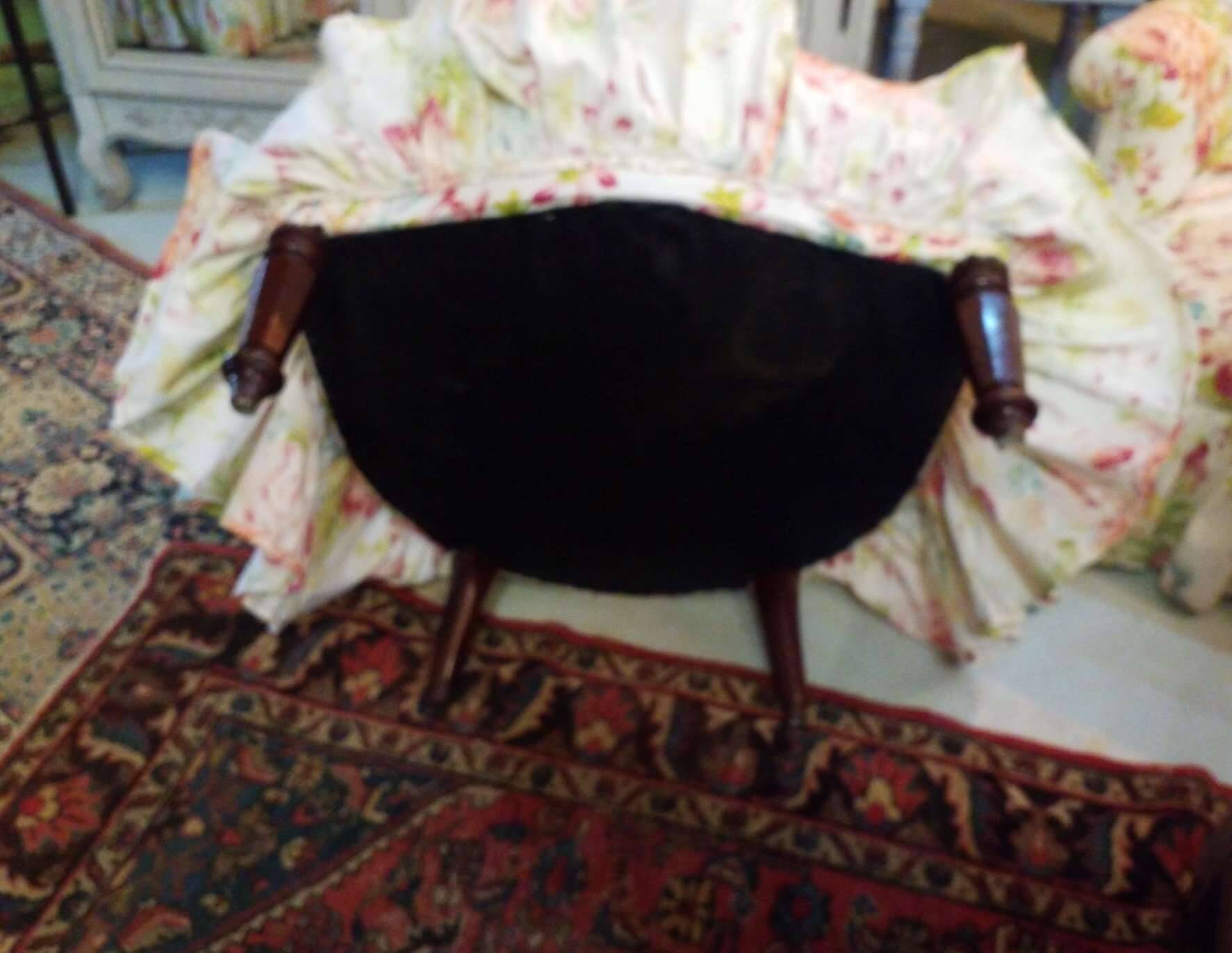 Pair of toad armchairs