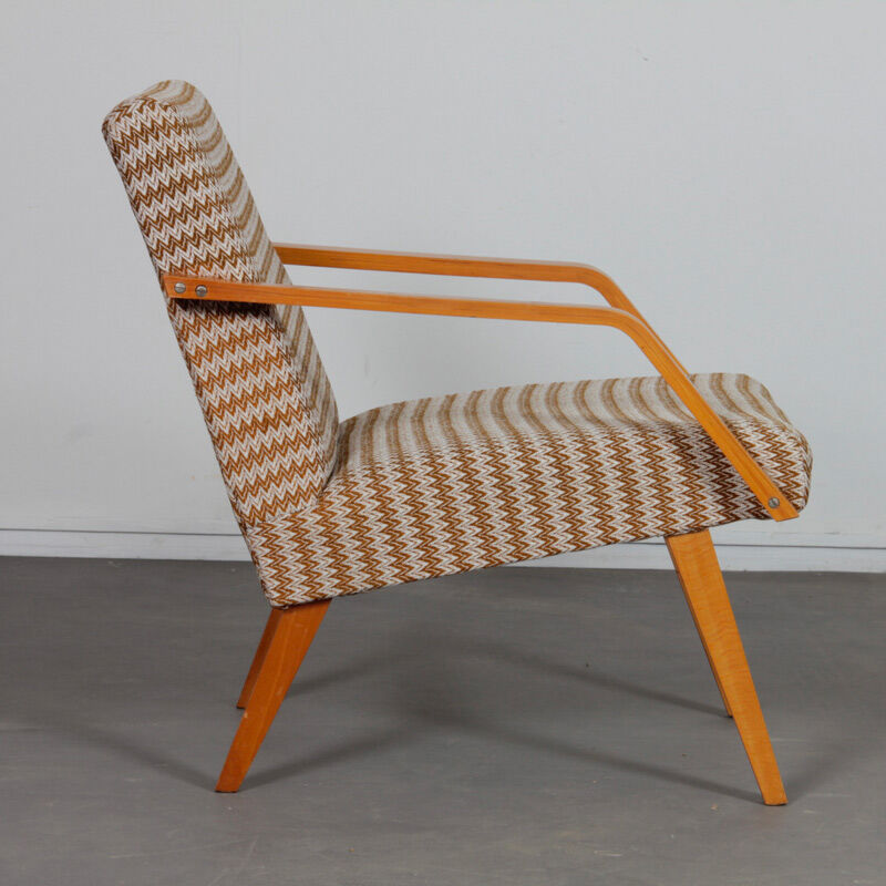 Paire de fauteuils en bois des années 1970